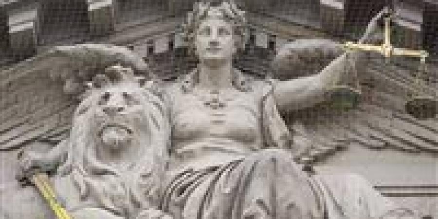 أطروحة
      دكتوراه
      تتحول
      لبيان
      «إرهابي»..
      كيف
      أطاح
      «خامنئي»
      بمستقبل
      طالب
      إيراني
      في
      فرنسا؟