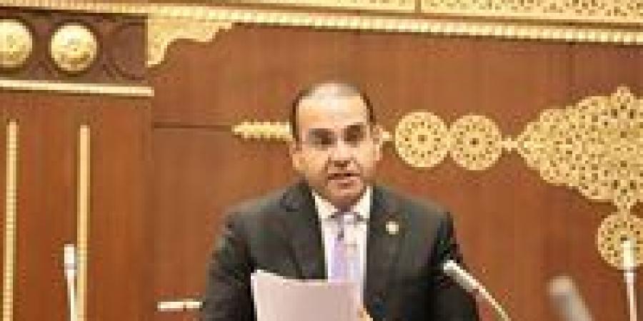 النائب
      محمد
      المنزلاوي:
      قانون
      الأسرة
      الجديد
      إعادة
      هندسة
      حقيقية
      لاستقرار
      المجتمع
      وضبط
      العلاقات
      داخل
      البيت
      المصري