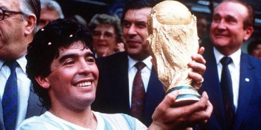 محاكمة وفاة مارادونا تتجدد.. اتهامات بالإهمال الطبي تهدد الفريق المعالج بعقوبات تصل إلى 25 عامًا