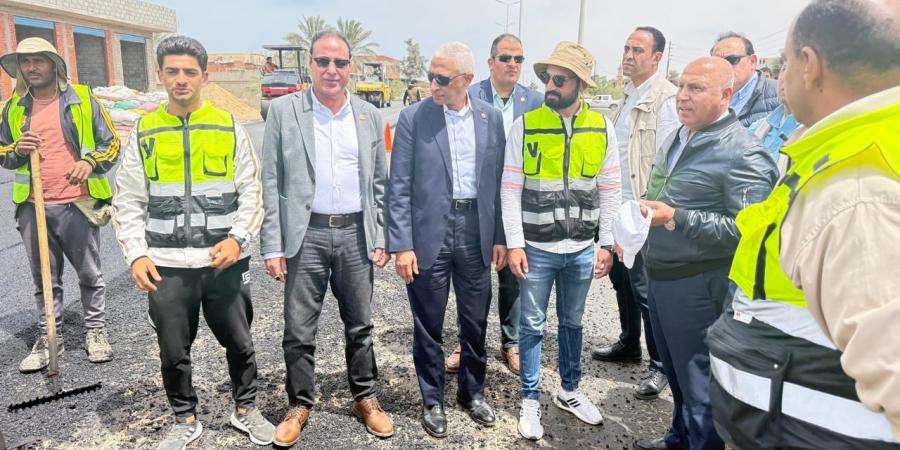 النائب
      سعيد
      العماري
      يشارك
      في
      جولة
      تفقدية
      لوزير
      النقل
      بشمال
      سيناء