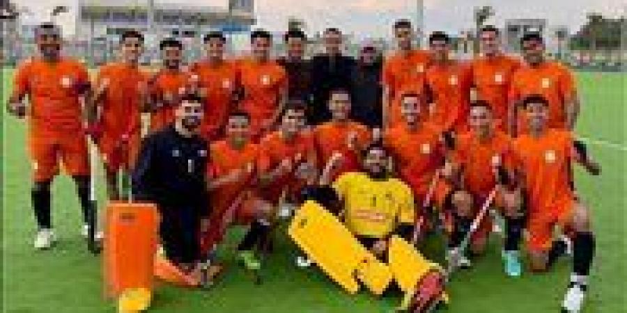 هوكي
      الشرقية
      يفوز
      على
      الشمس
      بسداسية
      ويحقق
      العلامة
      الكاملة
      بالدوري
      الممتاز