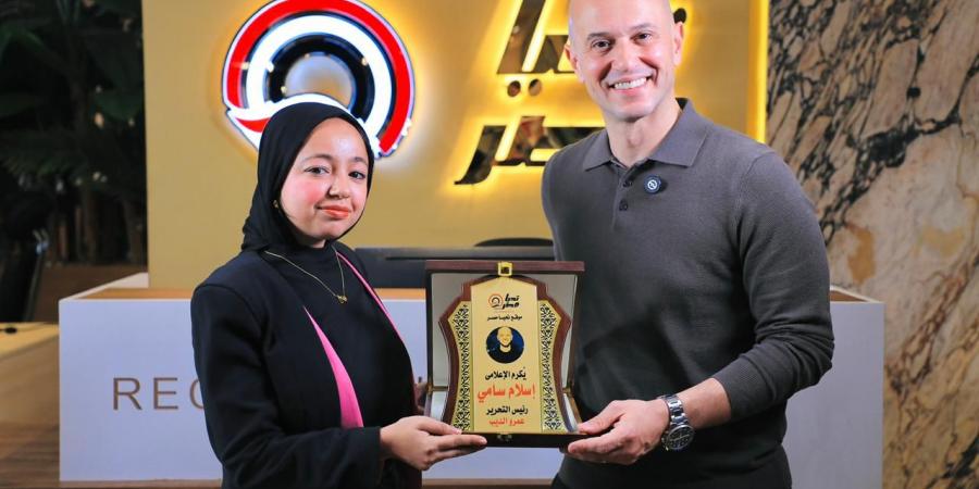 بعد
      الانطلاقة
      الأولى
      لـ
      برنامج
      "من
      القاهرة"..
      الإعلامي
      إسلام
      سامي
      في
      ضيافة
      موقع
      تحيا
      مصر