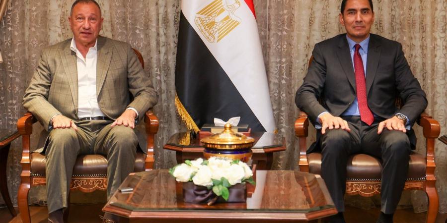 وزارة
      الرياضة
      ترفض
      التدخل
      في
      أزمة
      الأهلي
      واتحاد
      الكرة