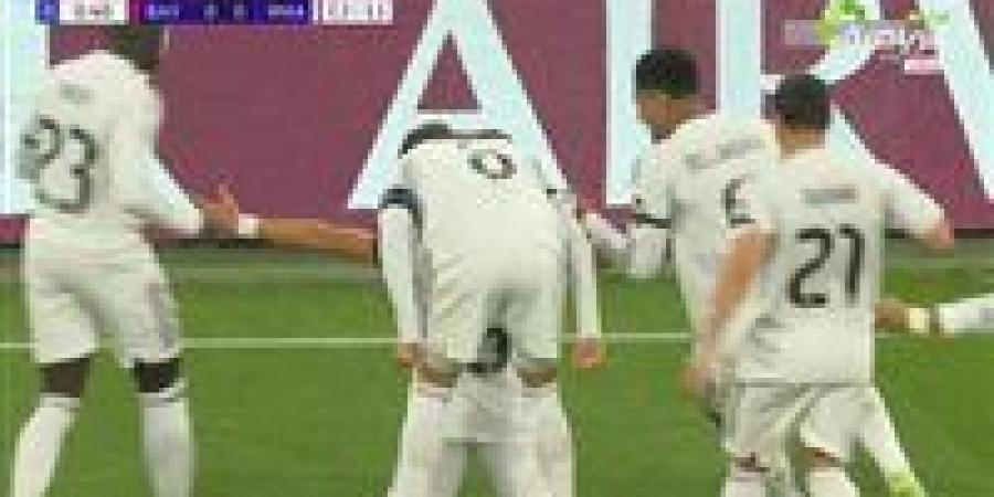 البايرن
      ضد
      الريال..
      تابع
      الآن
      هدف
      آردا
      جولير
      لاعب
      ريال
      مدريد
      في
      مرمى
      بايرن
      ميونخ
      بدوري
      أبطال
      أوروبا