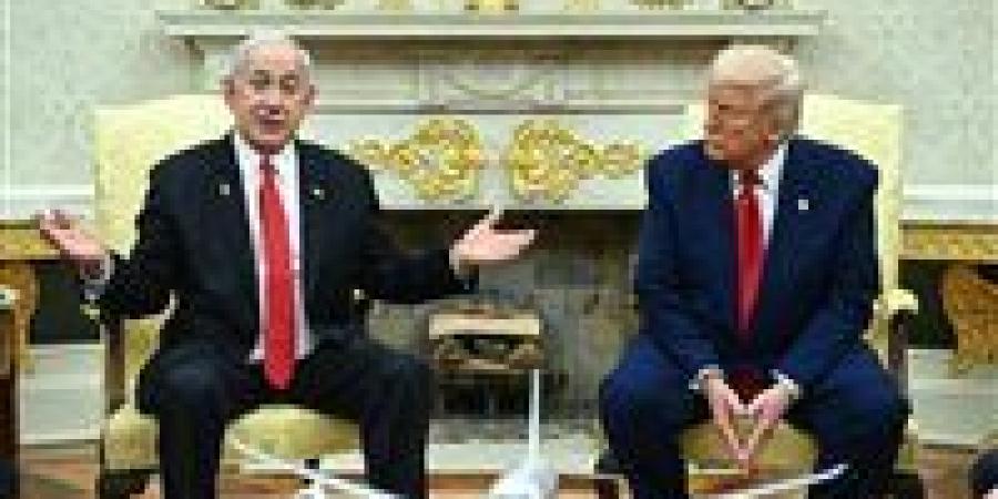 ترامب:
      إسرائيل
      لن
      تقصف
      لبنان
      بعد
      الآن..
      كفى
      يعني
      كفى