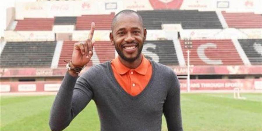 جيلبرتو:
      مستعد
      لخدمة
      الأهلي
      والفريق
      سيعود
      أقوى