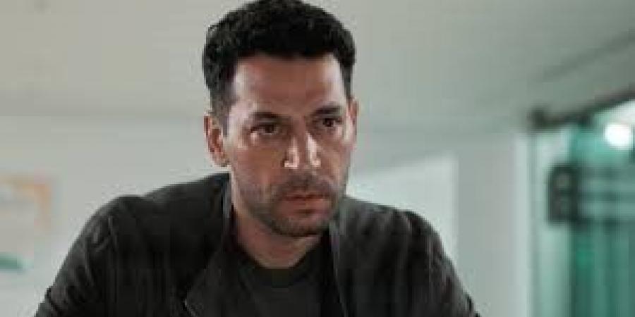 مسلسل
      ورد
      وذنوب
      الحلقة
      25
      مترجمة..
      تعرف
      على
      مواعيد
      العرض
      وأحداث
      مثيرة