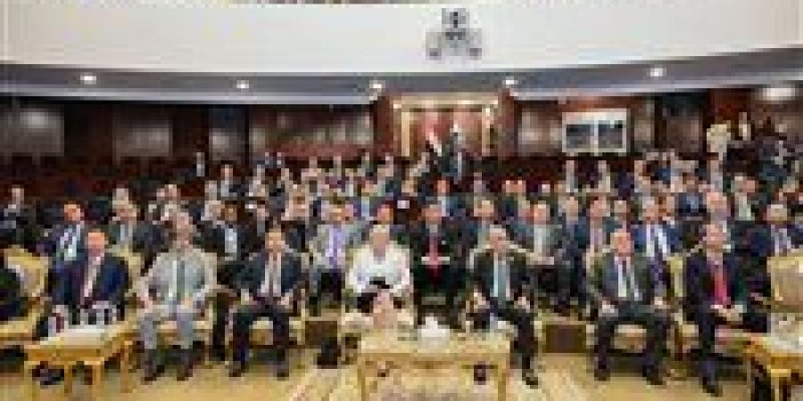 رسالة
      عدالة
      من
      القاهرة..
      النيابة
      العامة
      تفتح
      أبوابها
      لتعزيز
      السلام
      الدولي