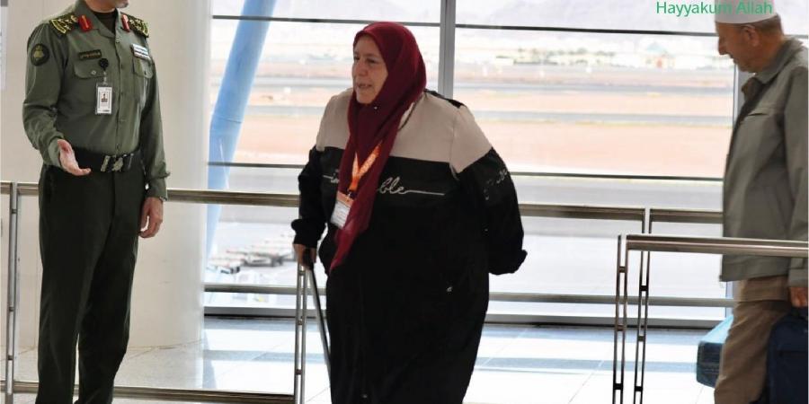 وصول أولى رحلات حجاج تركيا إلى المدينة المنورة.. والجوازات تؤكد جاهزيتها لموسم حج 1447هـ