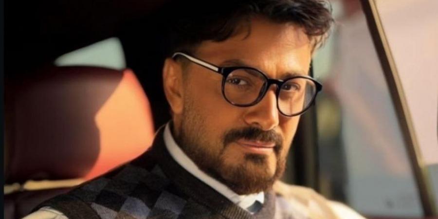 معرفش
      إنكم
      بتحبوني
      كده..
      تعليق
      تامر
      حسني
      على
      حفلته
      أمس
      بإحدى
      المدارس