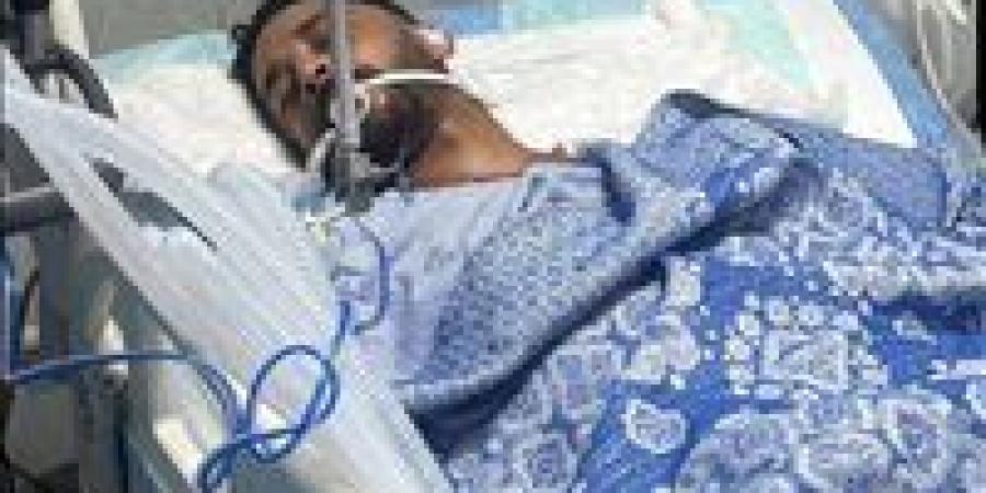 في
      حادث
      مأساوي..
      إصابة
      أحمد
      غريب
      لاعب
      النجوم
      بنزيف
      في
      المخ
      ومطالب
      بتدخل
      المسؤلين