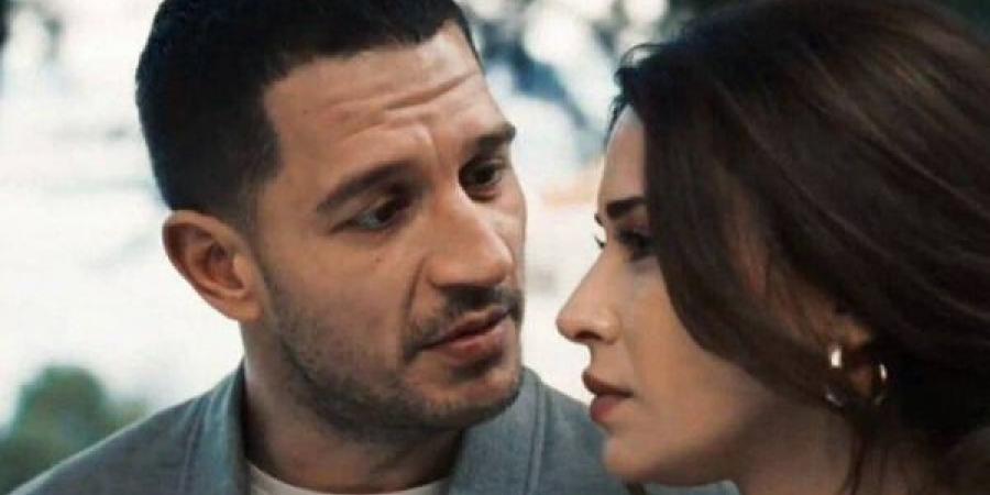 حقيقة
      إيقاف
      مسلسل
      تحت
      الارض..
      مواعيد
      عرض
      الحلقات
      الجديدة