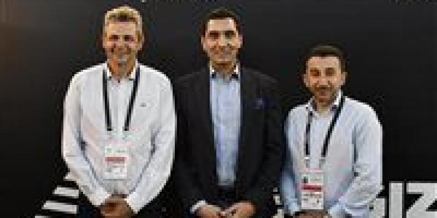 جوهر
      نبيل
      يشهد
      ختام
      بطولة
      بريمير
      بادل
      نيو
      جيزة