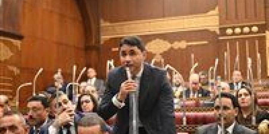 النائب
      محمد
      مظلوم:
      التصنيع
      الذكي
      بوابة
      مصر
      لتعزيز
      التنافسية
      الصناعية
      وتحسين
      جودة
      الإنتاج