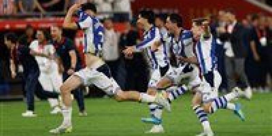 بركلات
      الترجيح..
      ريال
      سوسيداد
      بطلا
      لكأس
      ملك
      إسبانيا
      على
      حساب
      أتلتيكو
      مدريد