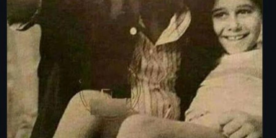 بكلمات
      مؤثرة..
      أحمد
      السعدني
      يحيي
      ذكرى
      وفاة
      والده
      صلاح
      السعدني