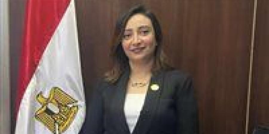 النائبة
      كريستينا
      عادل
      حكيم
      تقترح
      إنشاء
      هيئة
      نقل
      عام
      بأسيوط
      لتخفيف
      معاناة
      المواطنين