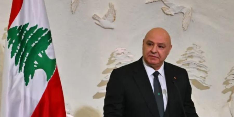 الرئيس
      اللبناني:
      لن
      يشارك
      أحد
      لبنان
      أو
      يحل
      مكانه
      في
      المفاوضات
      مع
      إسرائيل