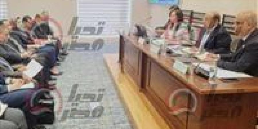 انطلاق
      اجتماع
      محلية
      النواب
      لمناقشة
      طلبات
      إحاطة
      بشأن
      مشكلات
      البنية
      التحتية
      والخدمات
      في
      البحيرة
      بحضور
      المحافظ