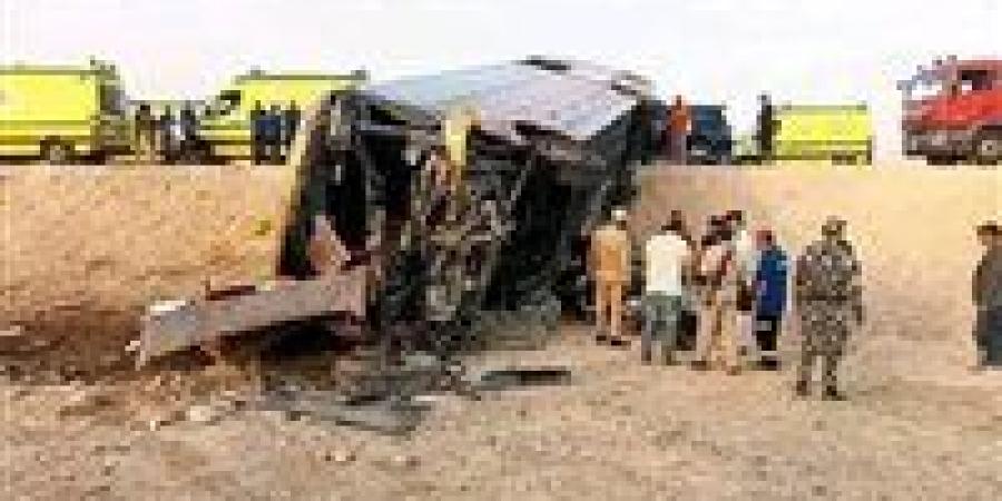 مصرع
      3
      أشخاص
      في
      حادث
      تصادم
      مروع
      بالمنيا