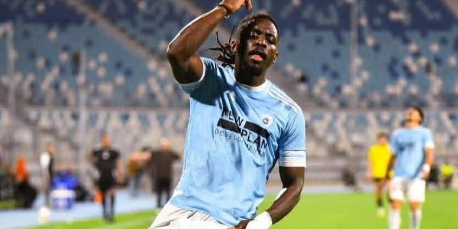 رئيس
      شركة
      الكرة
      بغزل
      المحلة:
      لدينا
      مستثمرون
      يدعمون
      مشروع
      النادي
      بقوة