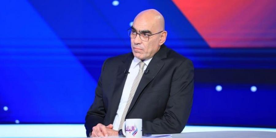 هشام
      نصر
      يكشف
      خطة
      الزمالك
      بعد
      التأهل
      لنهائي
      الكونفدرالية
      وموعد
      إنهاء
      أزمة
      القيد