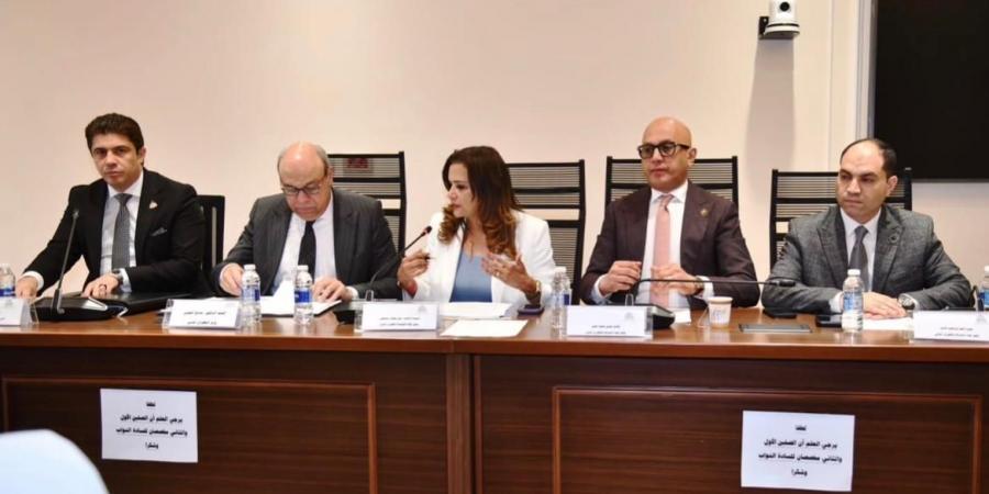 الأشموني
      يطالب
      بخطة
      محكمة
      لموسم
      الحج
      داخل
      المطارات..
      ووزير
      الطيران:
      جاهزون
      بخطة
      طوارئ