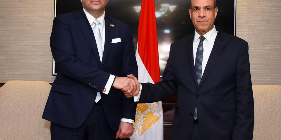 كبير
      مستشاري
      ترامب:
      مصر
      ركيزة
      للأمن
      والاستقرار
      في
      الشرق
      الأوسط
      وأفريقيا