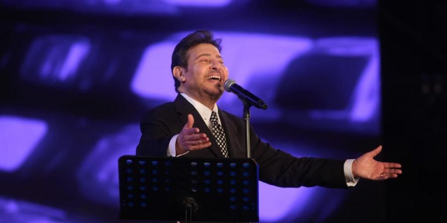 محامي
      هاني
      شاكر
      يقاضي
      المتسبب
      في
      شائعة
      وفاته
      ويؤكد:
      في
      الرعاية
      الطبية
      بباريس