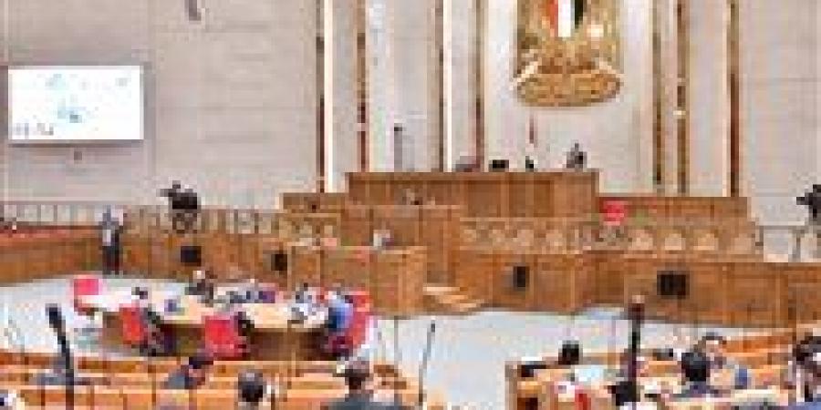 مجلس
      النواب
      يرفض
      إلغاء
      “التسعيرة
      الجبرية”
      ويقر
      حق
      الحكومة
      في
      تحديد
      الأسعار
      وقت
      الأزمات