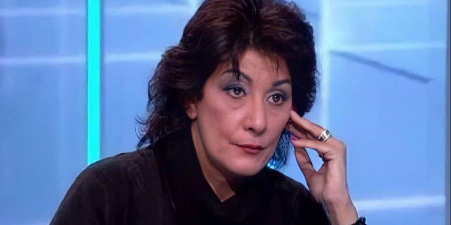 في
      ذكرى
      ميلادها..
      كيف
      نجت
      سماح
      أنور
      من
      حادث
      استلزم
      42
      عملية
      جراحية؟