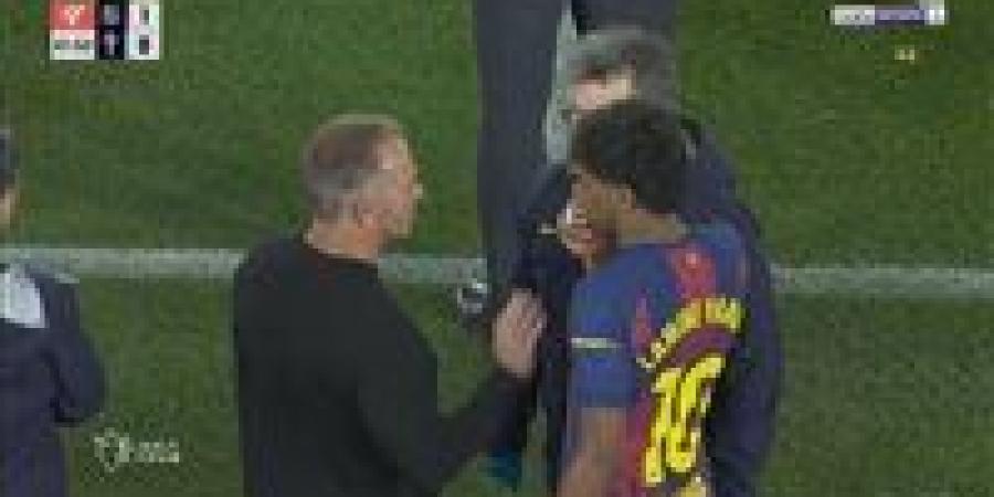 برشلونة
      ضد
      سلتا
      فيغو..
      ملخص
      اهداف
      ونتيجة
      مباراة
      برشلونة
      وسيلتا
      فيجو
      في
      الدوري
      الإسباني