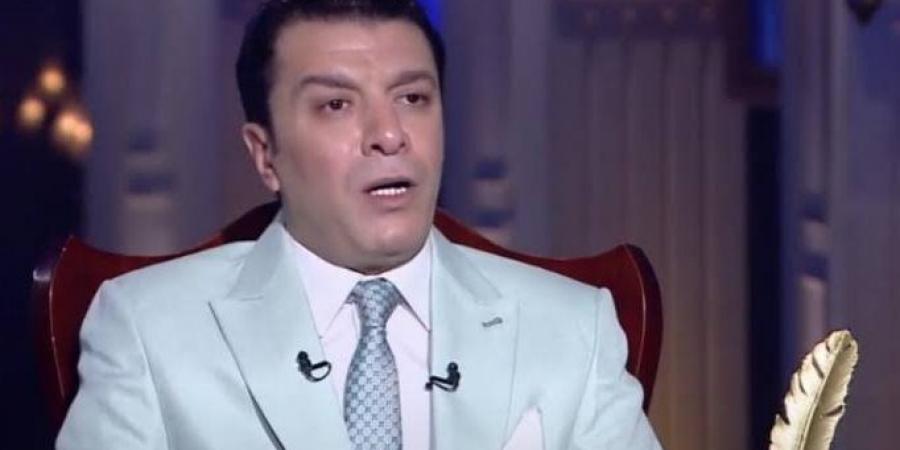 عيب
      أوي..
      مصطفى
      كامل
      يعلق
      على
      شائعات
      وفاة
      هاني
      شاكر