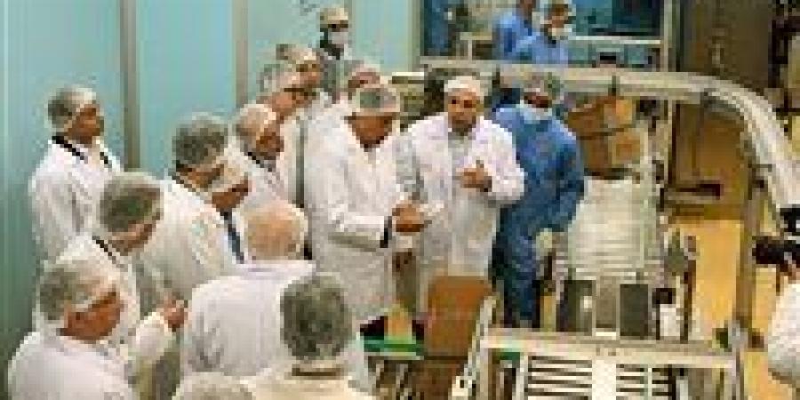 رئيس
      الوزراء
      يفتتح
      توسعات
      مصنع
      «أتيكو
      فارما
      إيجيبت»
      للمحاليل
      الطبية
      الوريدية
      بمنطقة
      السخنة
      الصناعية