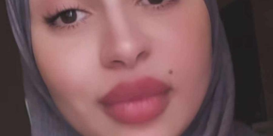 عاملة
      فيلر
      وطالعة
      تعيط..
      ضحى
      طليقة
      مسلم
      ترد
      على
      تعليق
      متابعة
      بعد
      استغاثتها
      الأخيرة