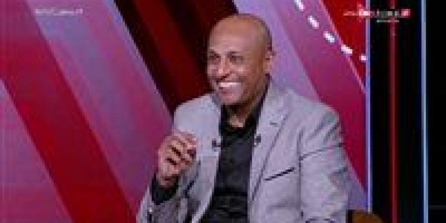 طارق
      مصطفى:
      توروب
      شخصيته
      ضعيفة..
      والأهلي
      يعاني
      من
      سوء
      اختيار
      المدربين