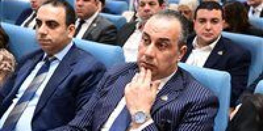 بلتاجي
      وبكري
      يقودان
      دعوة
      لحوار
      وطني
      شامل
      لتحويل
      مبادرة
      سداد
      ديون
      مصر
      إلى
      خطة
      تنفيذ