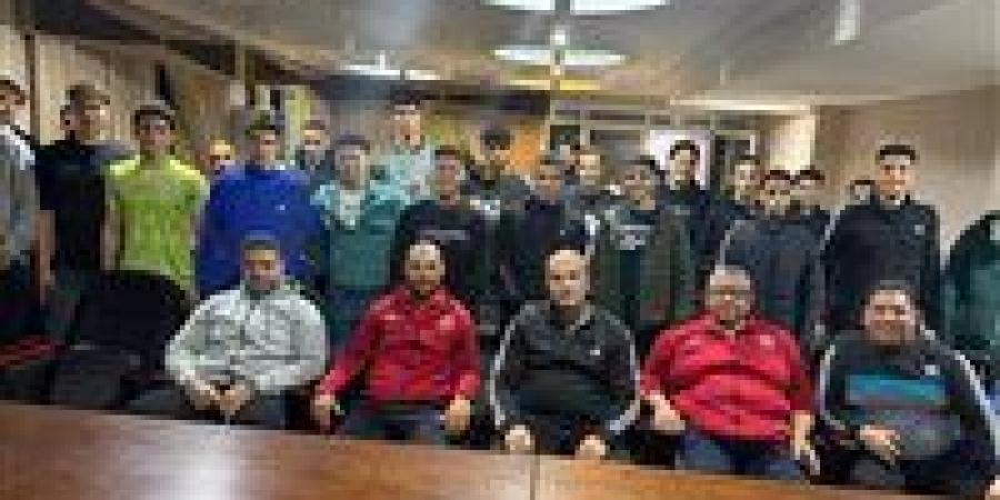 أحمد
      راشد
      يتفقد
      معسكر
      منتخب
      المصارعة
      استعدادًا
      لبطولة
      إفريقيا
      بالإسكندرية