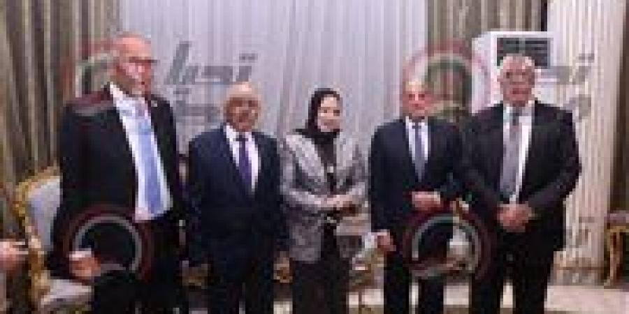 حضور
      وزاري
      وبرلماني
      لافت
      في
      حفل
      زفاف
      شقيقة
      النائب
      أحمد
      عصام
      رئيس
      برلمانية
      المؤتمر