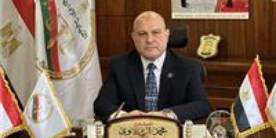 رئيس
      النيابة
      الإدارية
      يهنئ
      الرئيس
      السيسي
      بعيد
      تحرير
      سيناء..
      ويؤكد:
      الإرادة
      المصرية
      لا
      تُهزم