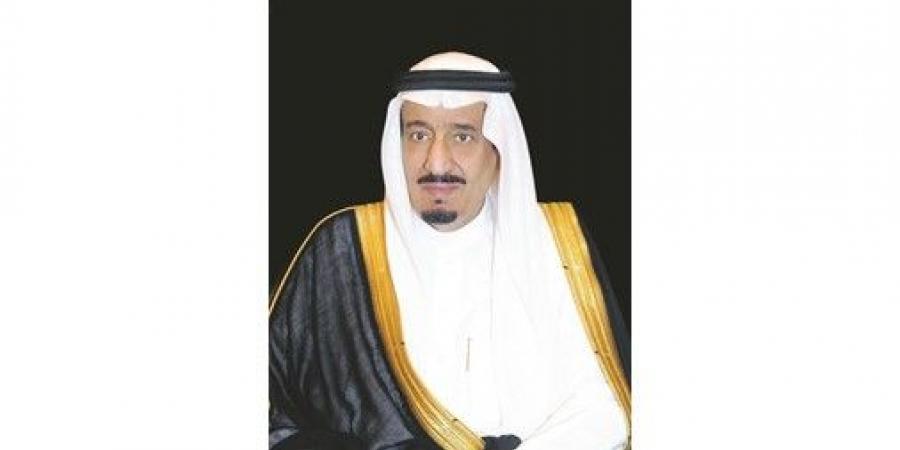 خادم
الحرمين:
السعودية
تمضي
نحو
مستقبل
أفضل
بمنجزات
رؤية
2030