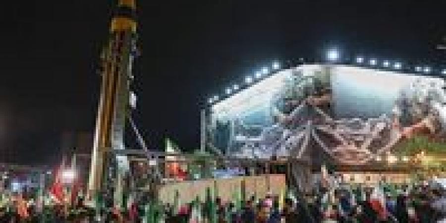 ذا
      هيل:
      لماذا
      يصعب
      كسر
      قبضة
      إيران
      على
      مضيق
      هرمز؟