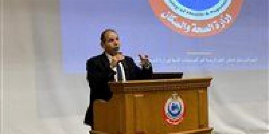 «الصحة»
      تعقد
      اجتماعا
      موسعا
      يضم
      ممثلي
      200
      مستشفى
      ضمن
      خطة
      «الطب
      العلاجي»
      لرفع
      كفاءة
      الخدمات
      الطبية