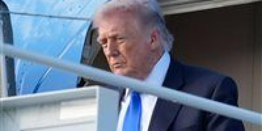 ترامب
      يلغي
      سفر
      ويتكوف
      وكوشنر
      إلى
      باكستان
      لإجراء
      محادثات
      بين
      أمريكا
      وإيران