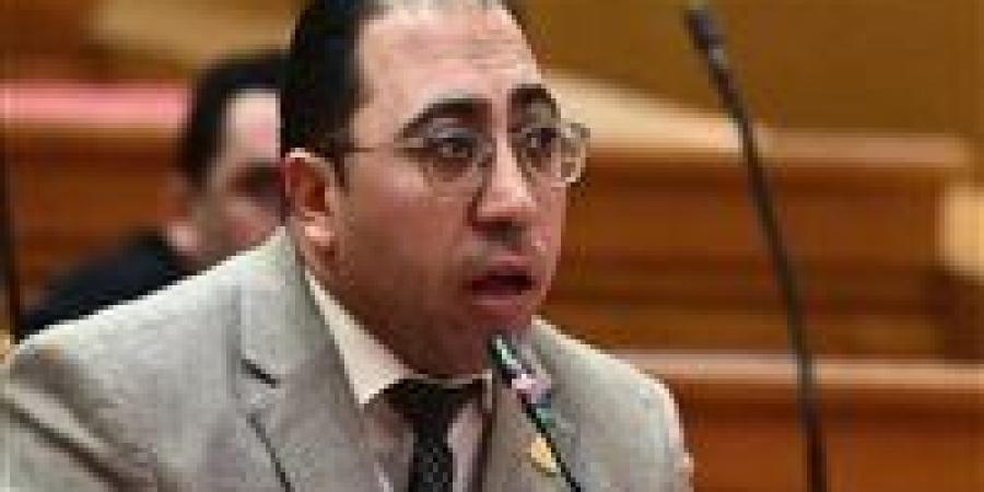 النائب
      بسام
      الصواف
      يتقدم
      بسؤال
      برلماني
      لتقييم
      فعالية
      مكاتب
      تسوية
      المنازعات
      الأسرية
      ومطالبات
      بتعزيزها
      بالكوادر
      المتخصصة