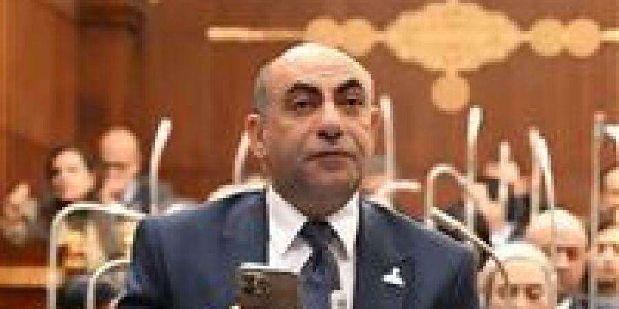 النائب
      محمد
      إبراهيم
      موسى
      أمام
      "الشيوخ":
      الملاعب
      ليست
      كازينوهات
      للقمار..وشبابنا
      خط
      أحمر