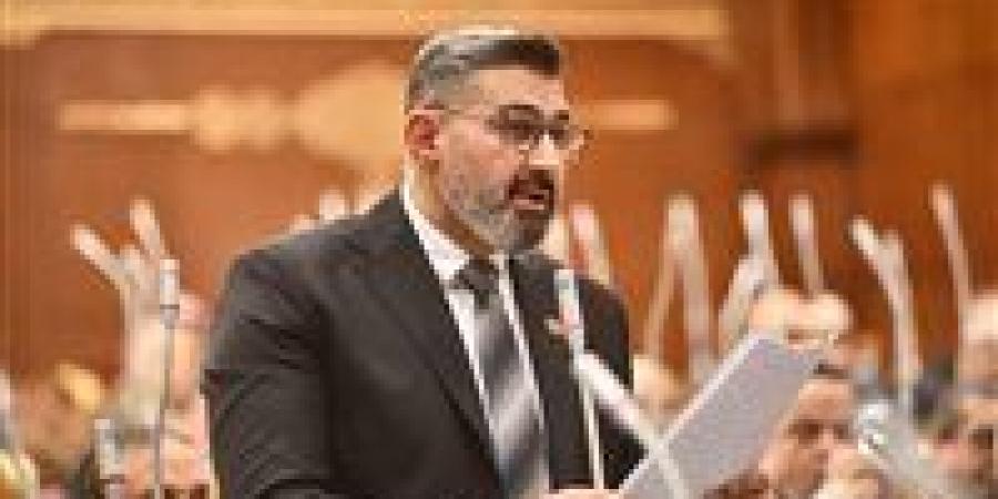 النائب
      ياسر
      جلال:
      مراكز
      الشباب
      يجب
      أن
      تتحول
      إلى
      مشروع
      قومي
      لاكتشاف
      الموهوبين
      واستراتيجية
      مؤسسية
      لأولمبياد
      2028