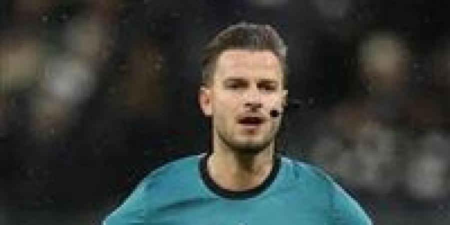 رسمياً..
      الألماني
      شلاجر
      حكماً
      لمواجهة
      بيراميدز
      والأهلي
      في
      الدوري
      غداً