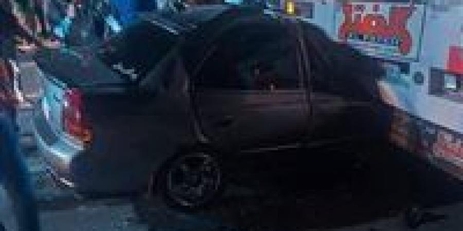 مصرع
      شاب
      في
      تصادم
      سيارة
      ملاكي
      بأخرى
      نقل
      ثقيل
      طريق
      شطا