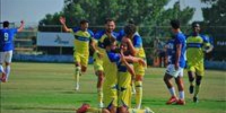 القناة
      يواصل
      الزعامة
      والحصيلة
      540
      هدف
      وصراع
      خماسي
      على
      تذكرتي
      الصعود
      بعد
      31
      جولة
      بدوري
      المحترفين